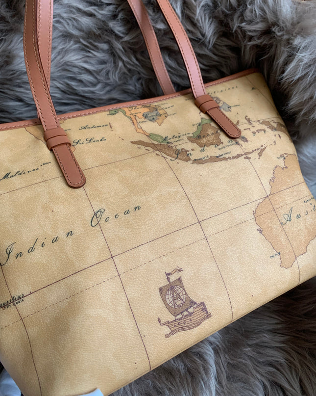 Alviero Martini Tote Bag