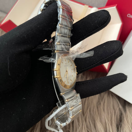 Preloved Authentic Omega Constellation 34mm/17cm, steel ‑ yellow gold on steel ‑ gold full bar