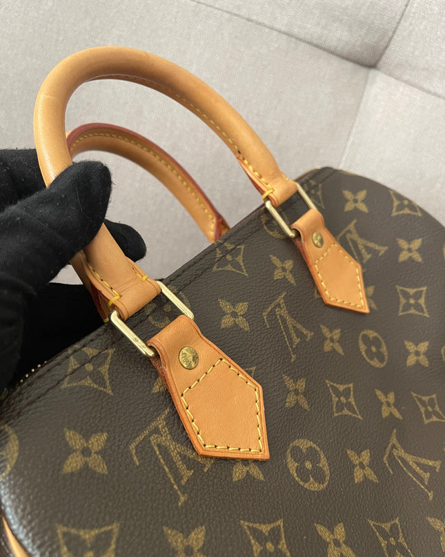 Preloved Authentic Louis Vuitton Speedy 25