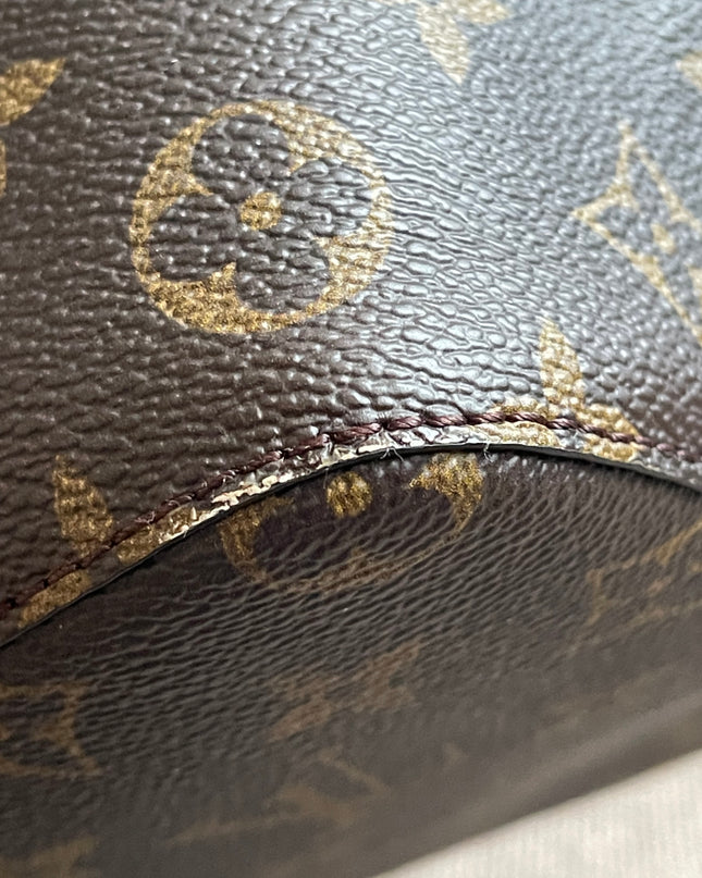 Preloved Authentic Louis Vuitton NéoNoé BB — Monogram Love Lock (Limited Edition)