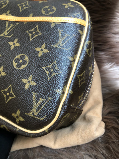 Preloved LOUIS VUITTON Monogram Trouville