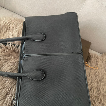 Preloved Authentic  Tod's Medium Di Bag