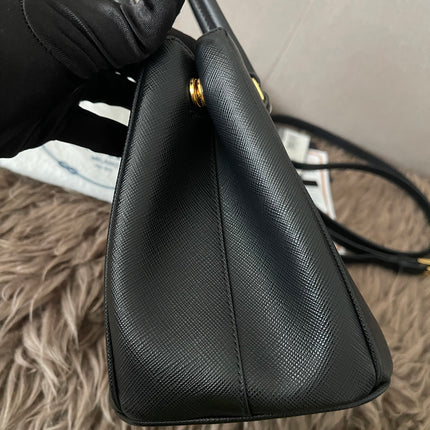 Preloved Authentic Small Prada Galleria Saffiano leather bag