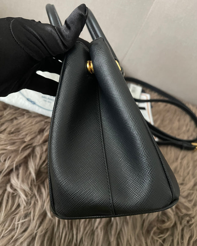 Preloved Authentic Small Prada Galleria Saffiano leather bag