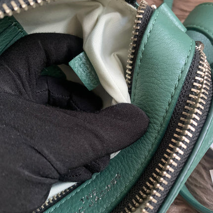 Marc Jacobs The Softshot 21 in cucumber green leather silver-tone hardware