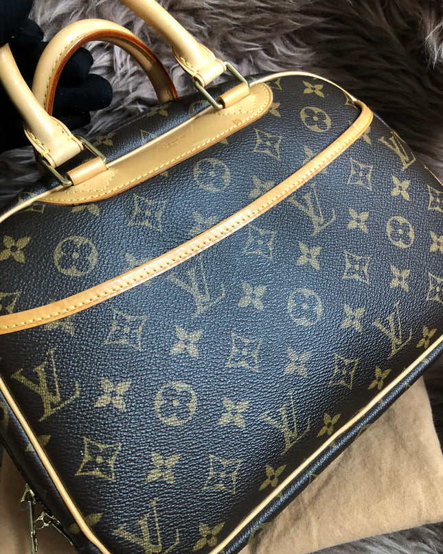Preloved LOUIS VUITTON Monogram Trouville