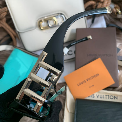 Tiffany & Co Sunglasses in Accetate Black