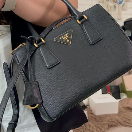 Preloved Authentic Small Prada Galleria Saffiano leather bag