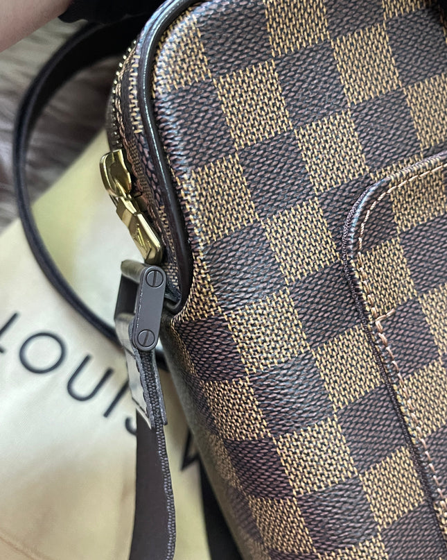 BIG DROP!! Preloved Louis Vuitton 2004 Olav PM shoulder bag
