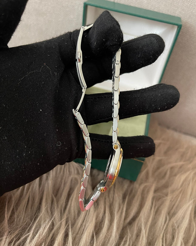 Preloved Authentic Gucci (Vintage) Gold Dial Tone Watch