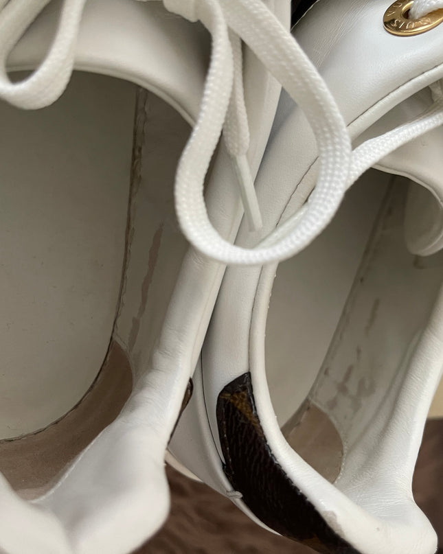 Preloved Authentic Louis Vuitton Frontrow sneakers sz35