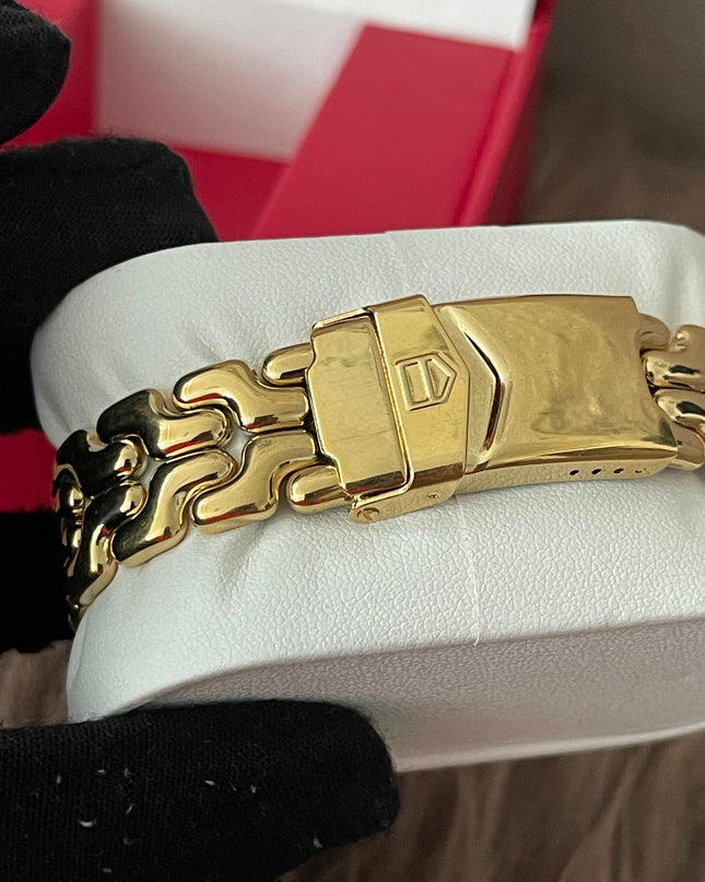 Preloved Authentic TAG Heuer Professional 200M Watch