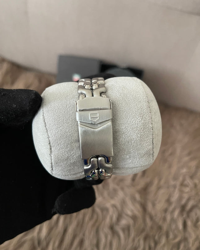 Preloved Authentic TAG Heuer Professional 200M stainless steel watch