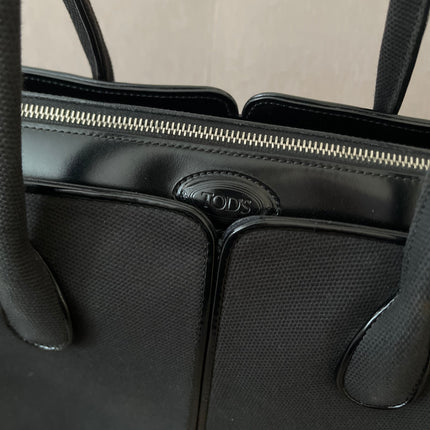 Preloved Authentic  Tod's Medium Di Bag