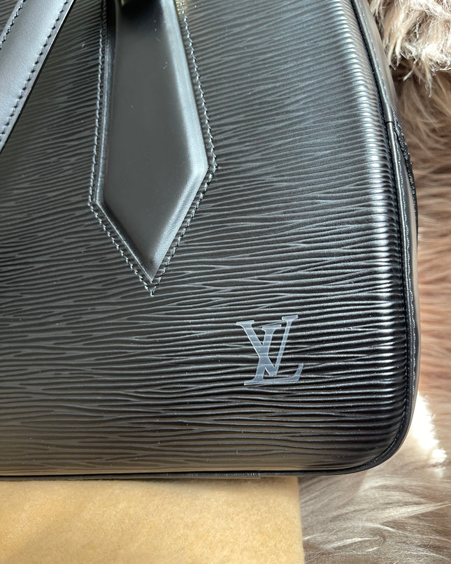 Preloved LOUIS VUITTON Voltaire Epi Leather Shoulder Bag