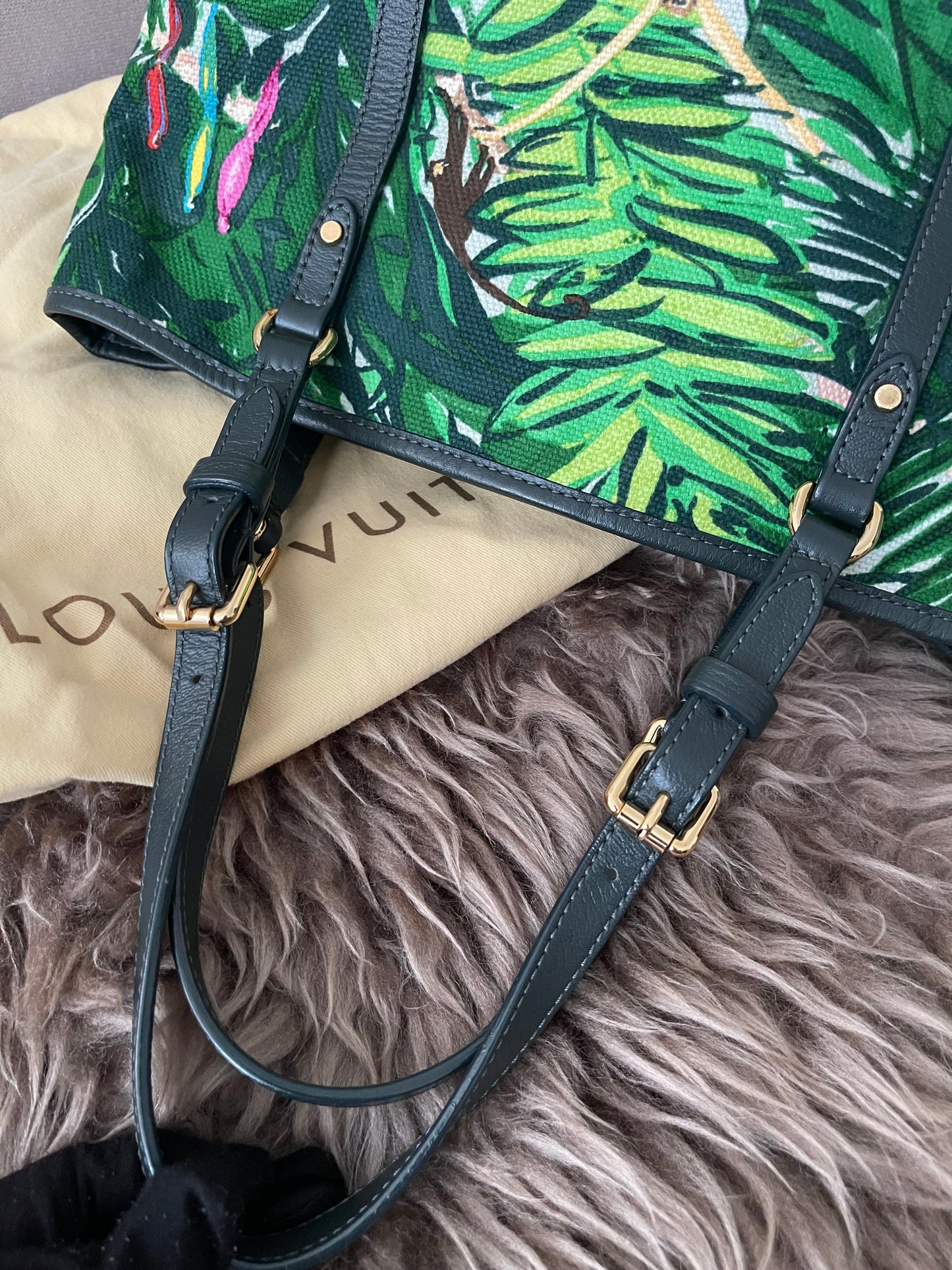 Preloved Authentic Louis Vuitton Ailleurs Adventure Cabas PM ( Limited Edition )