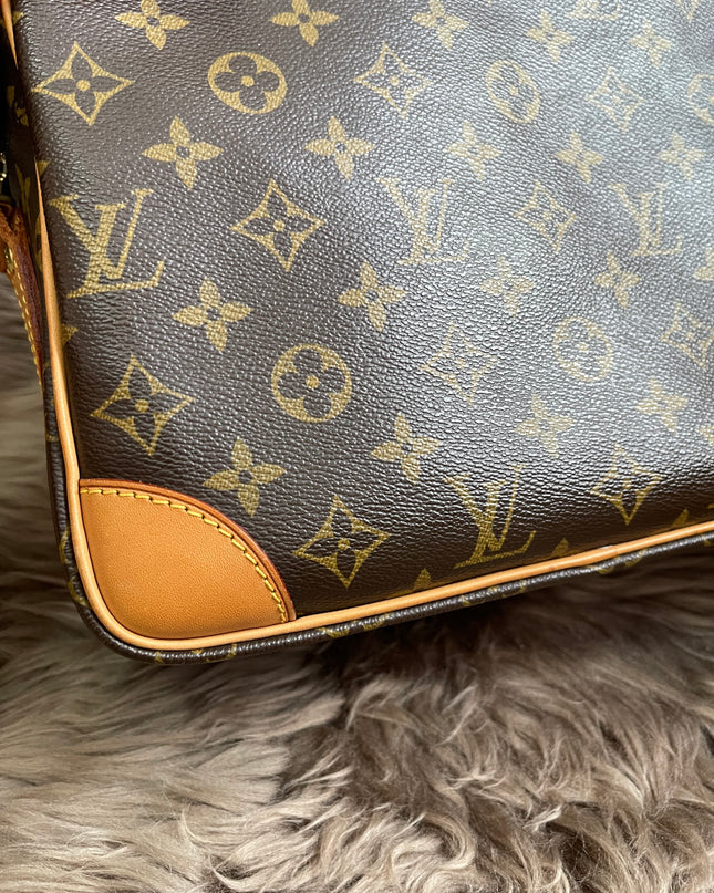 Preloved Louis Vuitton 2005 Nil messenger bag