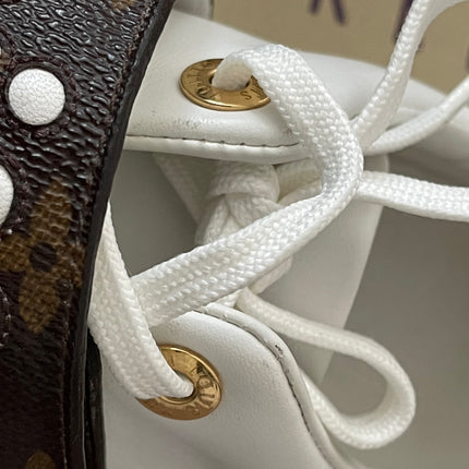 Preloved Authentic Louis Vuitton Frontrow sneakers sz35