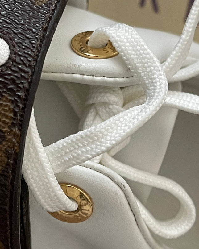 Preloved Authentic Louis Vuitton Frontrow sneakers sz35