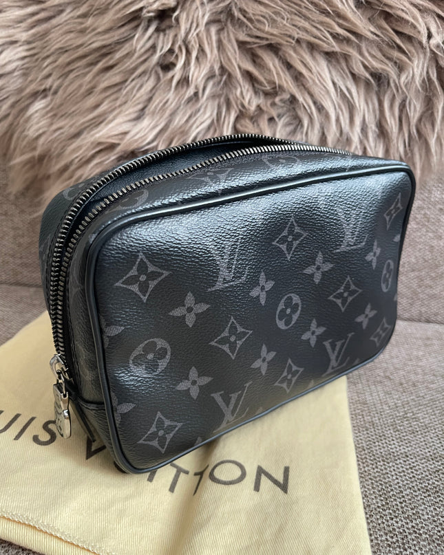 Preloved Authentic Louis Vuitton Monogram Eclipse Toiletry Pouch 25