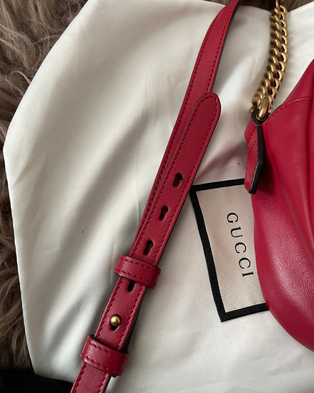 Preloved Authentic Gucci GG Marmont Camera Bag