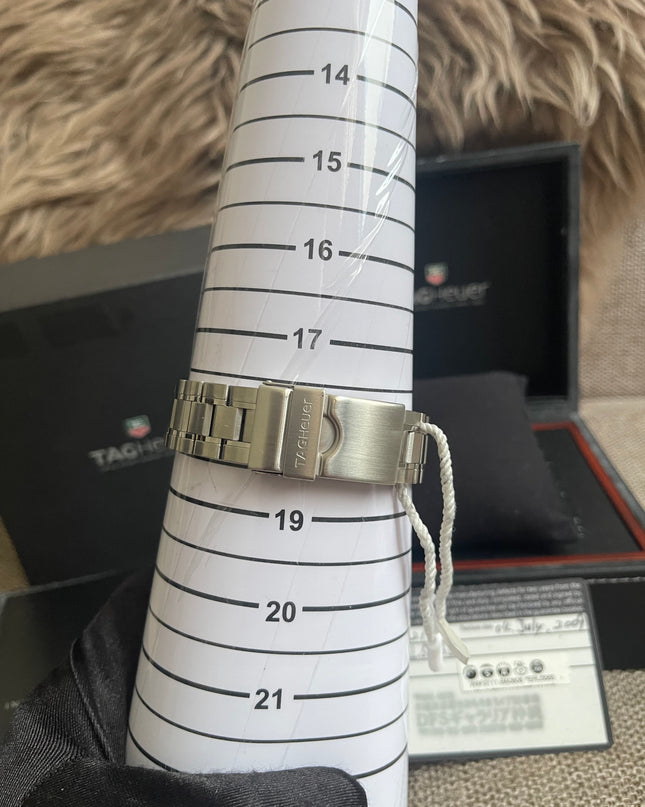 Preloved Authentic TAG Heuer Aquaracer WAF2111