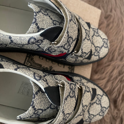 Preloved Authentic Gucci Kids Ace Sneakers (GG Supreme) sz 31