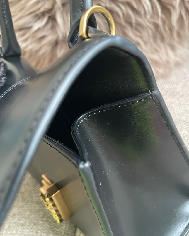 Preloved Authentic Marc Jacobs The St. Marc Top Handle Bag in Black — Brand New