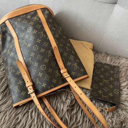 Preloved Authentic Rank B- Louis Vuitton Pre-Owned 2004 GM monogram bucket bag