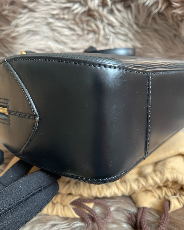 Preloved LOUIS VUITTON Voltaire Epi Leather Shoulder Bag