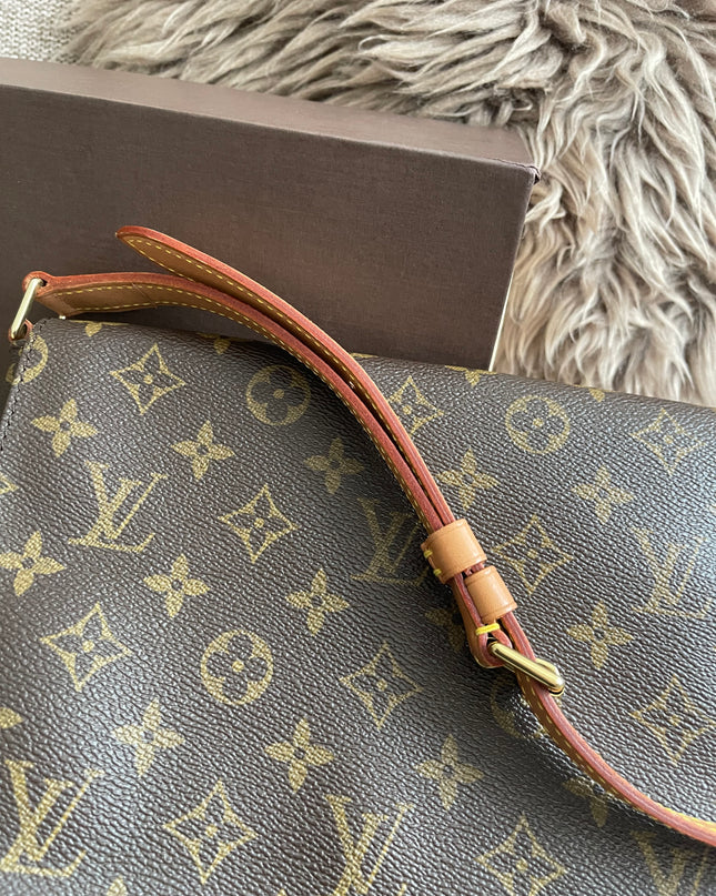 Preloved Authentic Louis Vuitton Musette Tango — Monogram Canvas