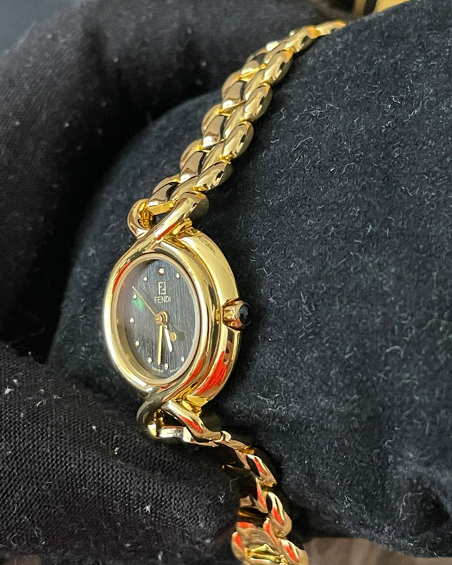 Preloved Authentic Fendi Mother of Pearl Gold Watch