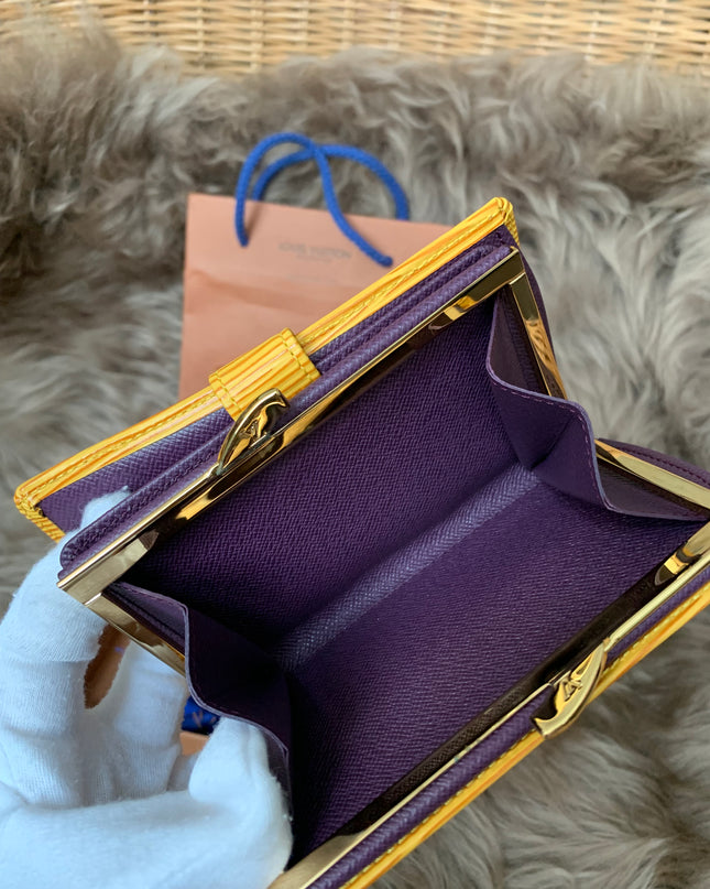 LOUIS VUITTON Vintage 2002 Viennois Wallet