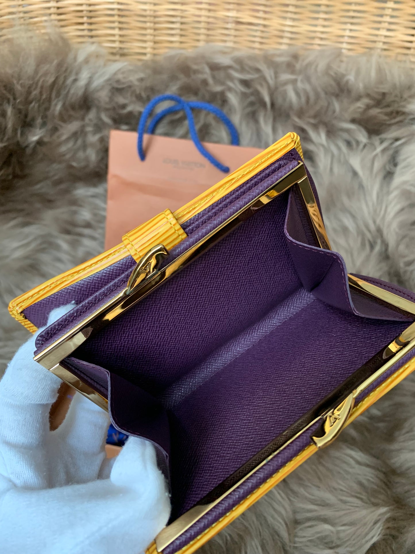 LOUIS VUITTON Vintage 2002 Viennois Wallet