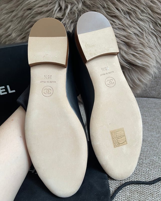 Preloved Authentic Chanel Ballet Flats — Black Lambskin & Patent Cap Toe (Size 35½)