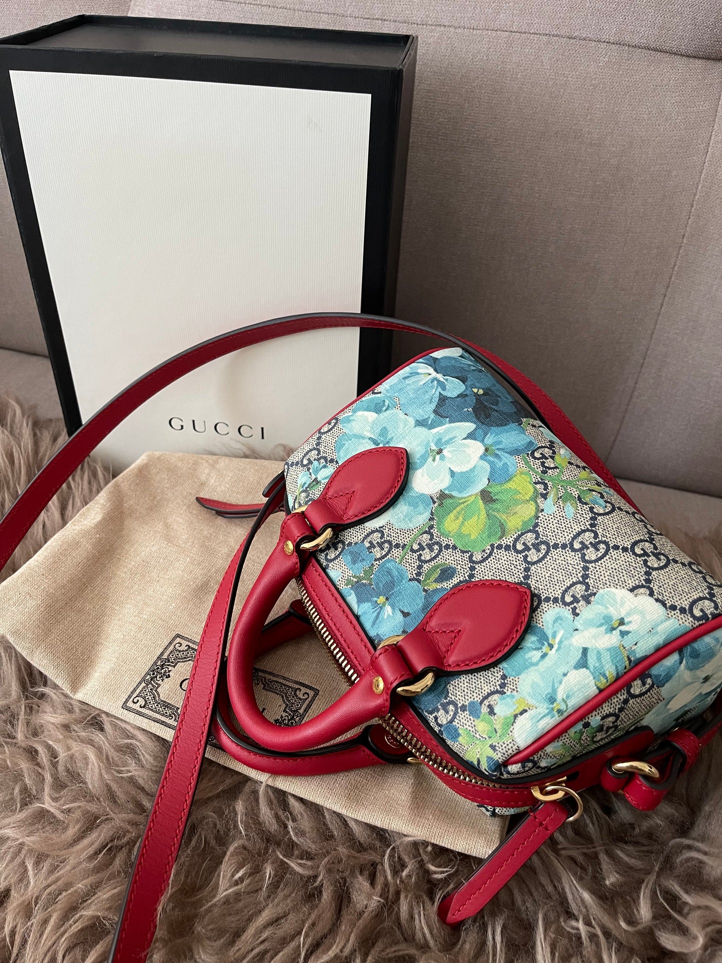 Preloved Authentic Gucci GG Blooms Mini Boston Bag
