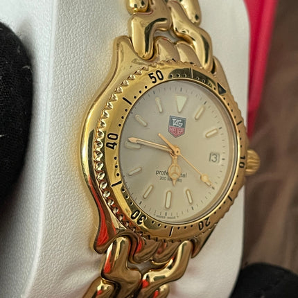 Preloved Authentic TAG Heuer Professional 200M Watch