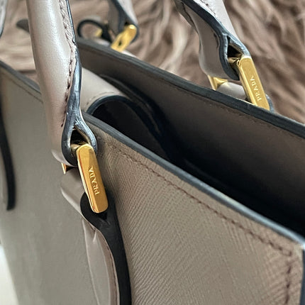 Preloved Authentic Prada Saffiano Lux Tote