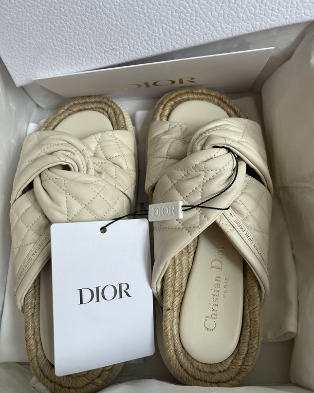 UNUSED Christian Dior White Cannage D Twist Slide Sandal 37