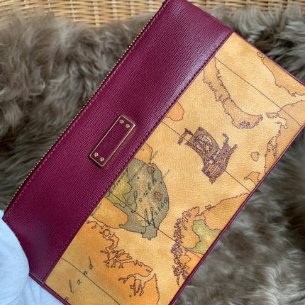 Prima Classe Alviero Martini Wristlet