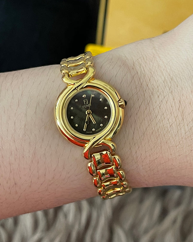Preloved Authentic Fendi Mother of Pearl Gold Watch
