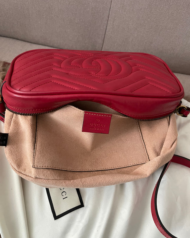 Preloved Authentic Gucci GG Marmont Camera Bag