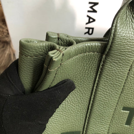 Preloved Marc Jacobs the medium leather tote bag in Green