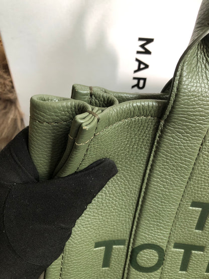 Preloved Marc Jacobs the medium leather tote bag in Green