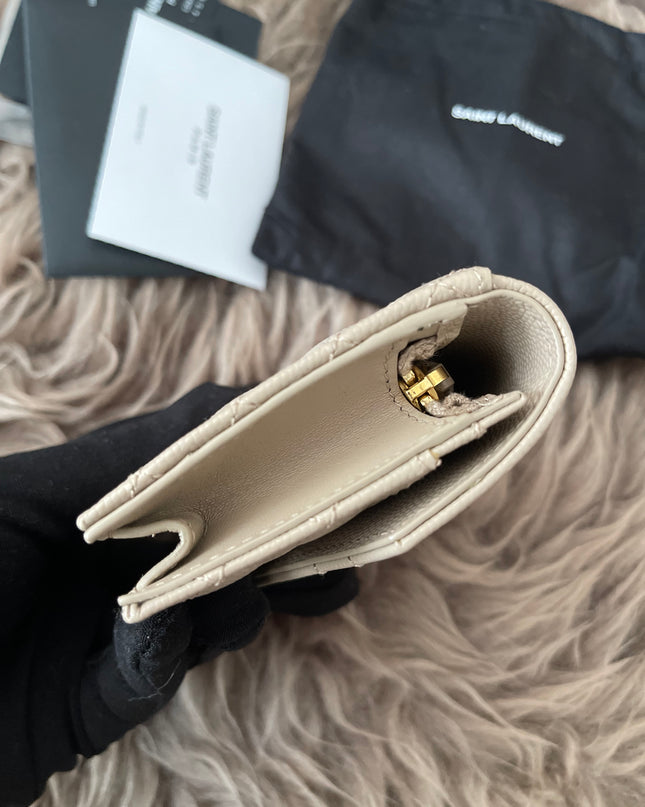Preloved Authentic unused SAINT LAURENT Saint Laurent Envelope small wallet