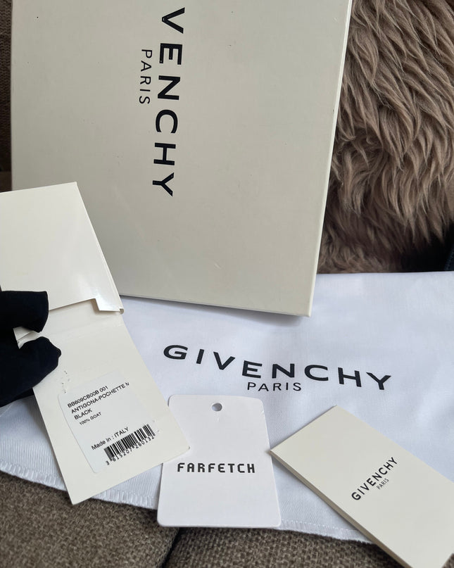 Preloved Authentic Givenchy Antigona Pochette Black Goat Leather
