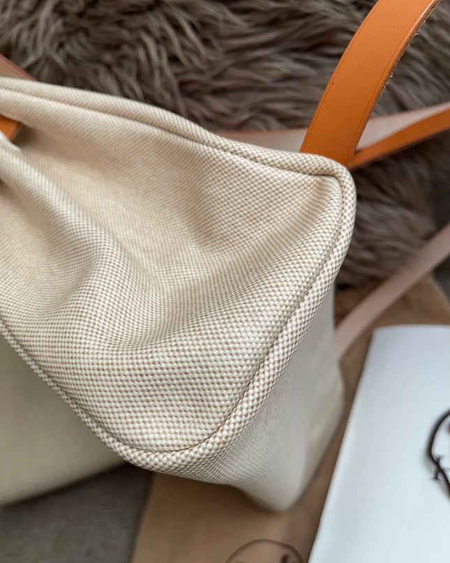 Preloved Authentic Hermes Herbag Zip