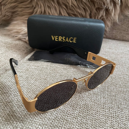 Preloved Authentic Versace Biggie Oval Sunglasses – Black & Gold Medusa, VE2176