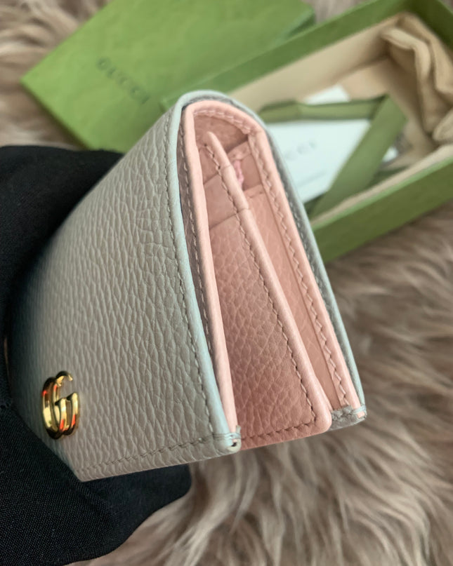 Gucci

GG Marmont card case wallet