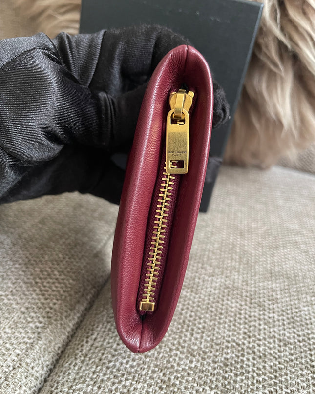 Preloved Authentic Saint Laurent Monogram Zipped Card Case — Burgundy